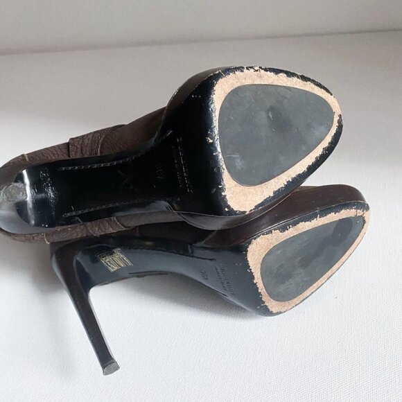 NWOT Burberry Brown Heeled Boots - Picture 9 of 10